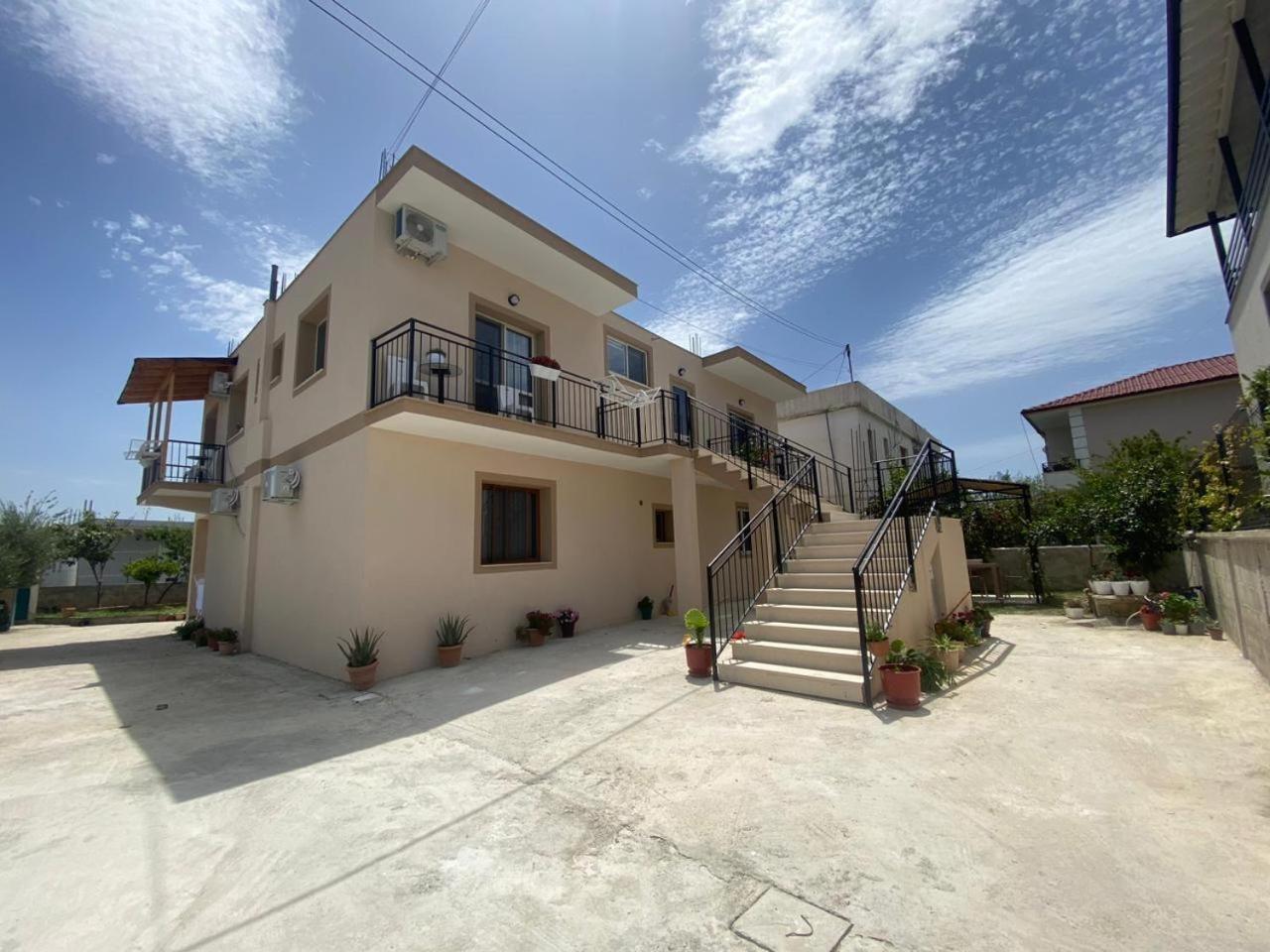 Vlorë Vila Luani מראה חיצוני תמונה